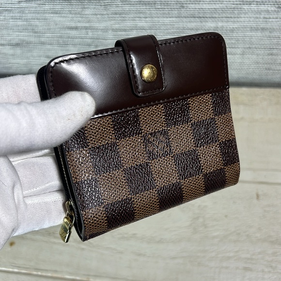 Louis Vuitton Damier Compact Zip Wallet ✅COA Included - Picture 3 of 15
